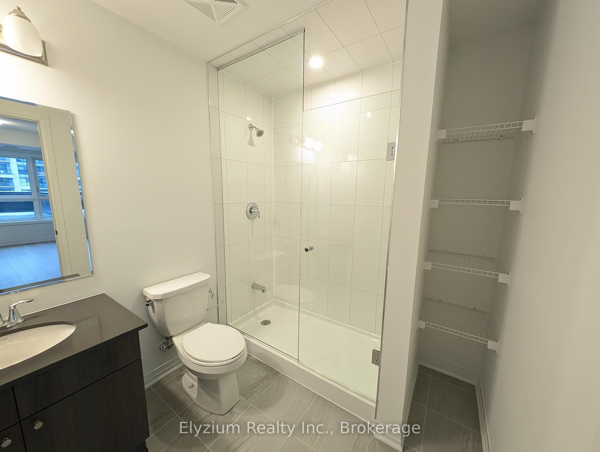 490 Gordon Krantz Avenue Unit 213 photo 15