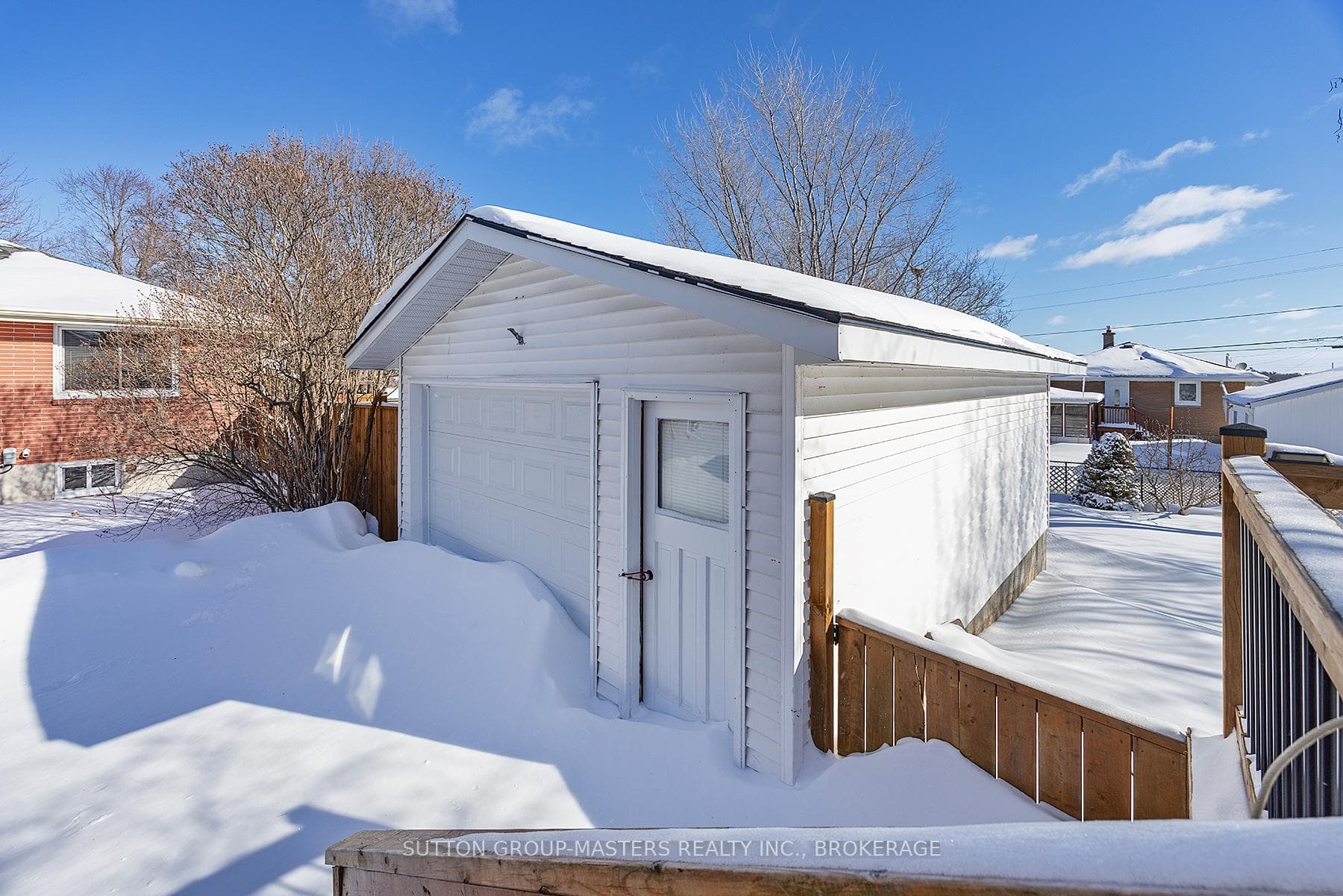 290 Meadowcrest Road photo 9
