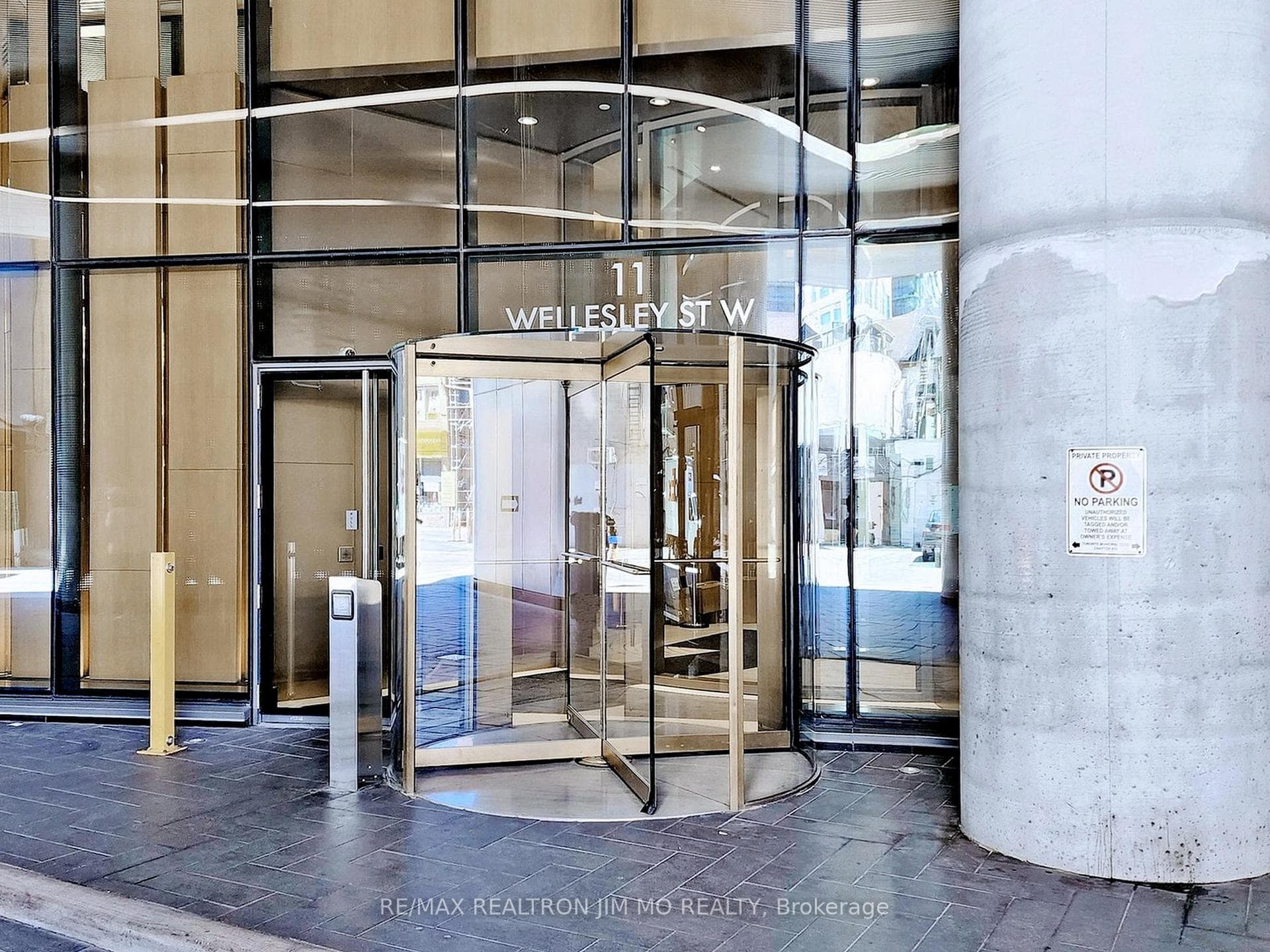 11 Wellesley Street Unit 1208 photo 46