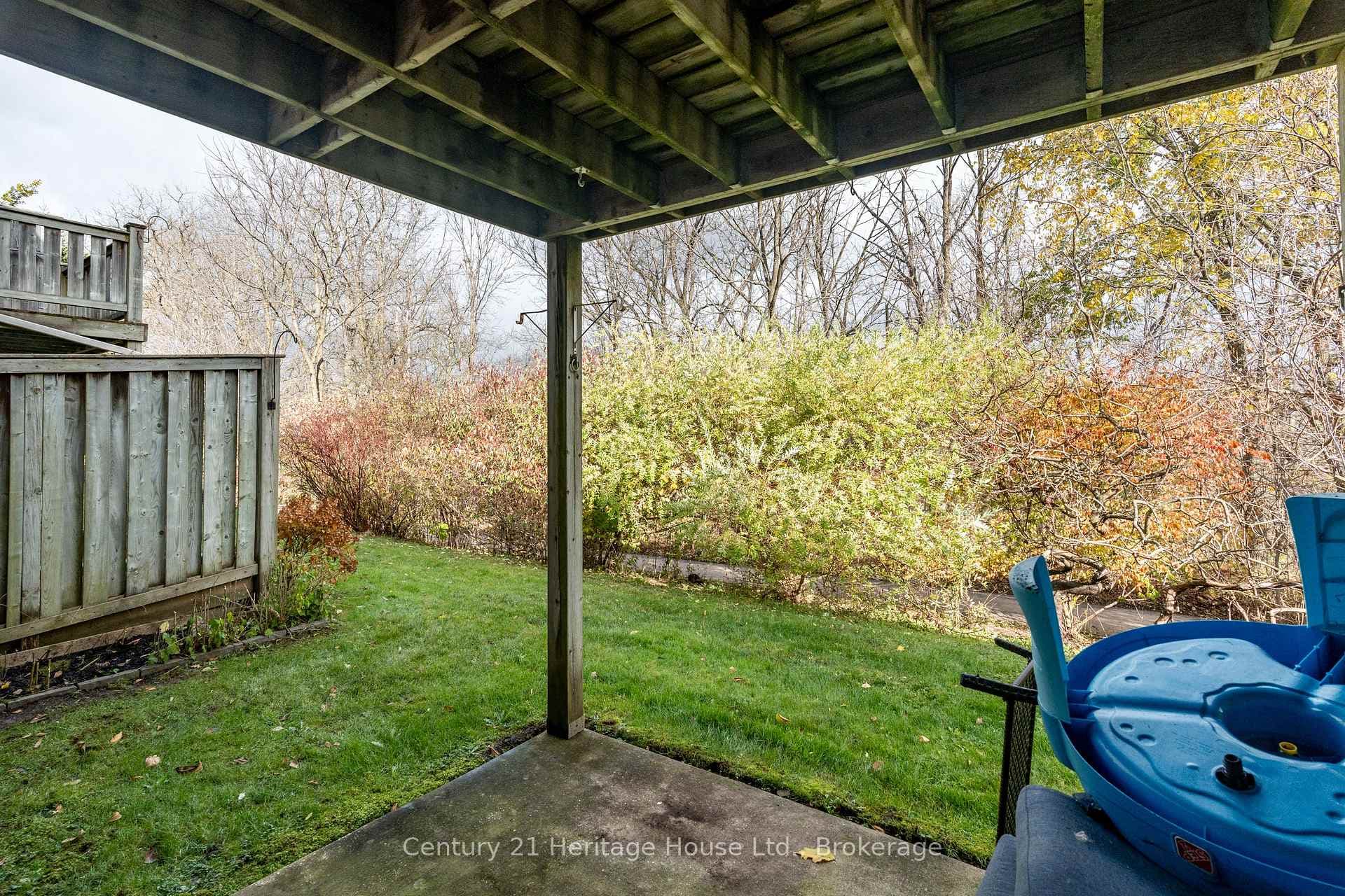 460 WOOLWICH Street Unit 6 photo 37