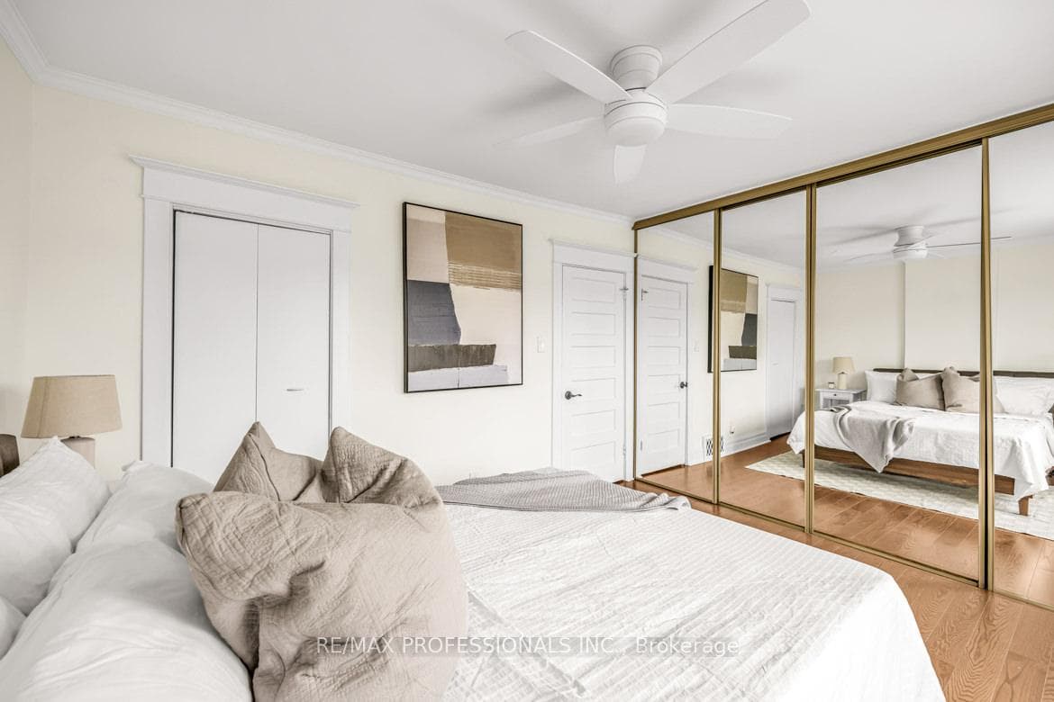 70 Lappin Avenue photo 13