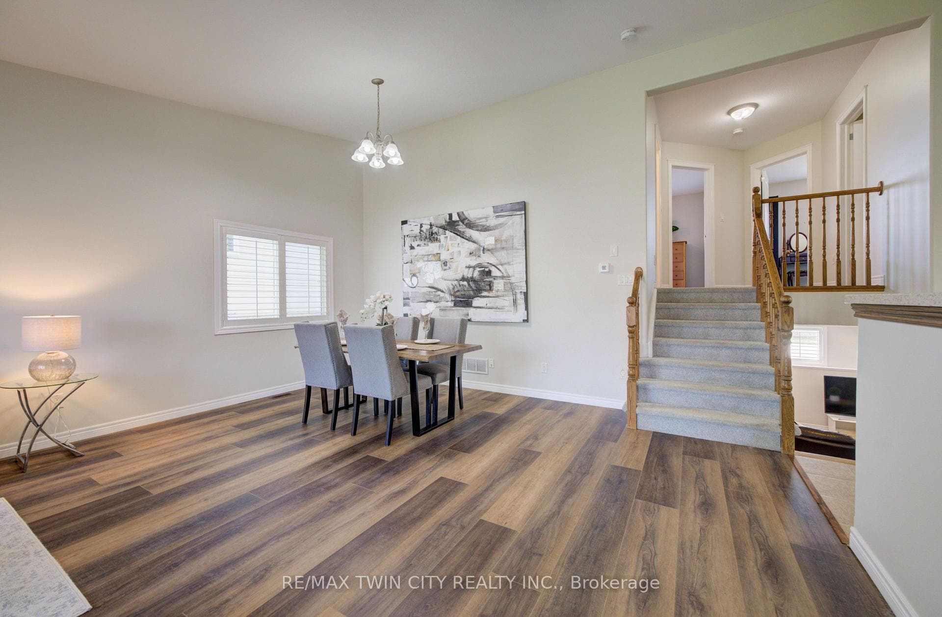 18 Cherry Avenue photo 20