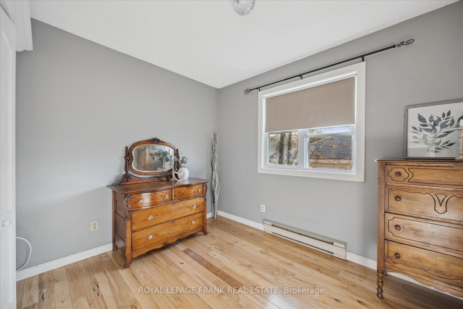 163 Edward Street photo 26