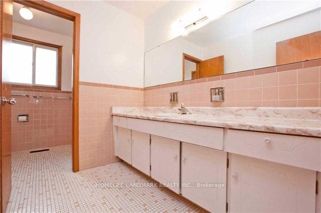 155 Pleasant View Drive photo 11