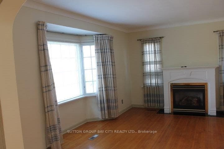 189 Hill Street photo 18