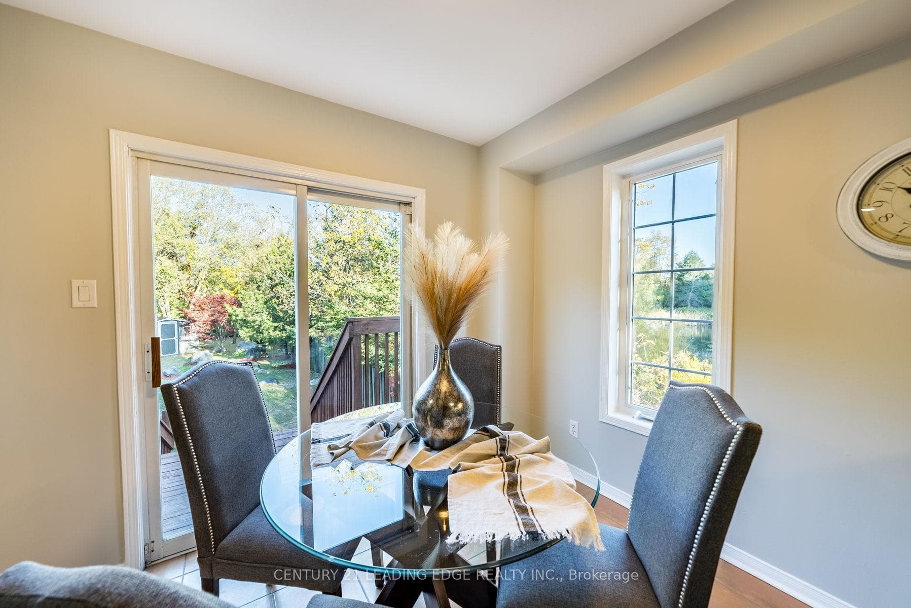 21 Hulley Crescent photo 12