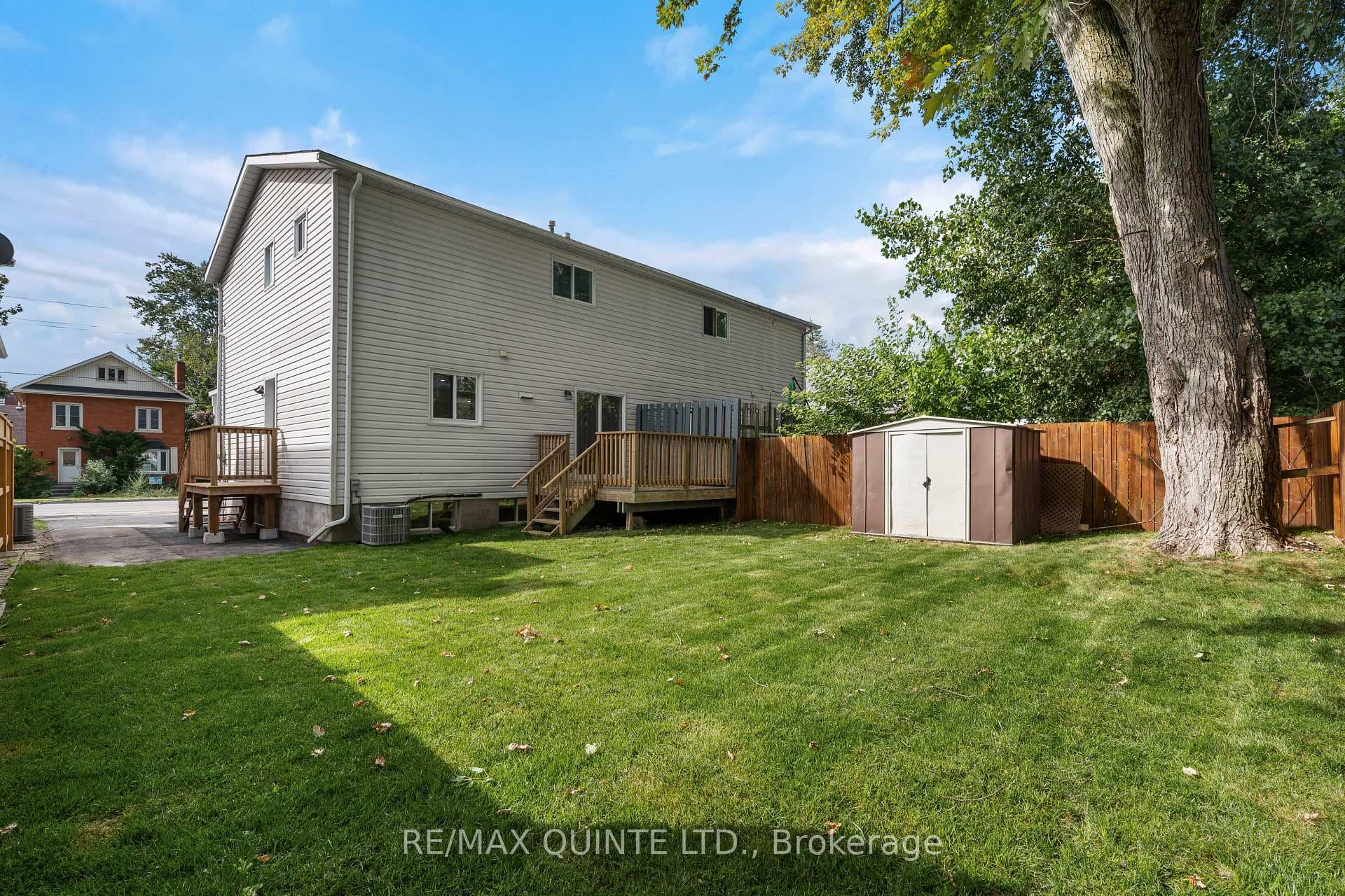 92 Victoria Avenue photo 32