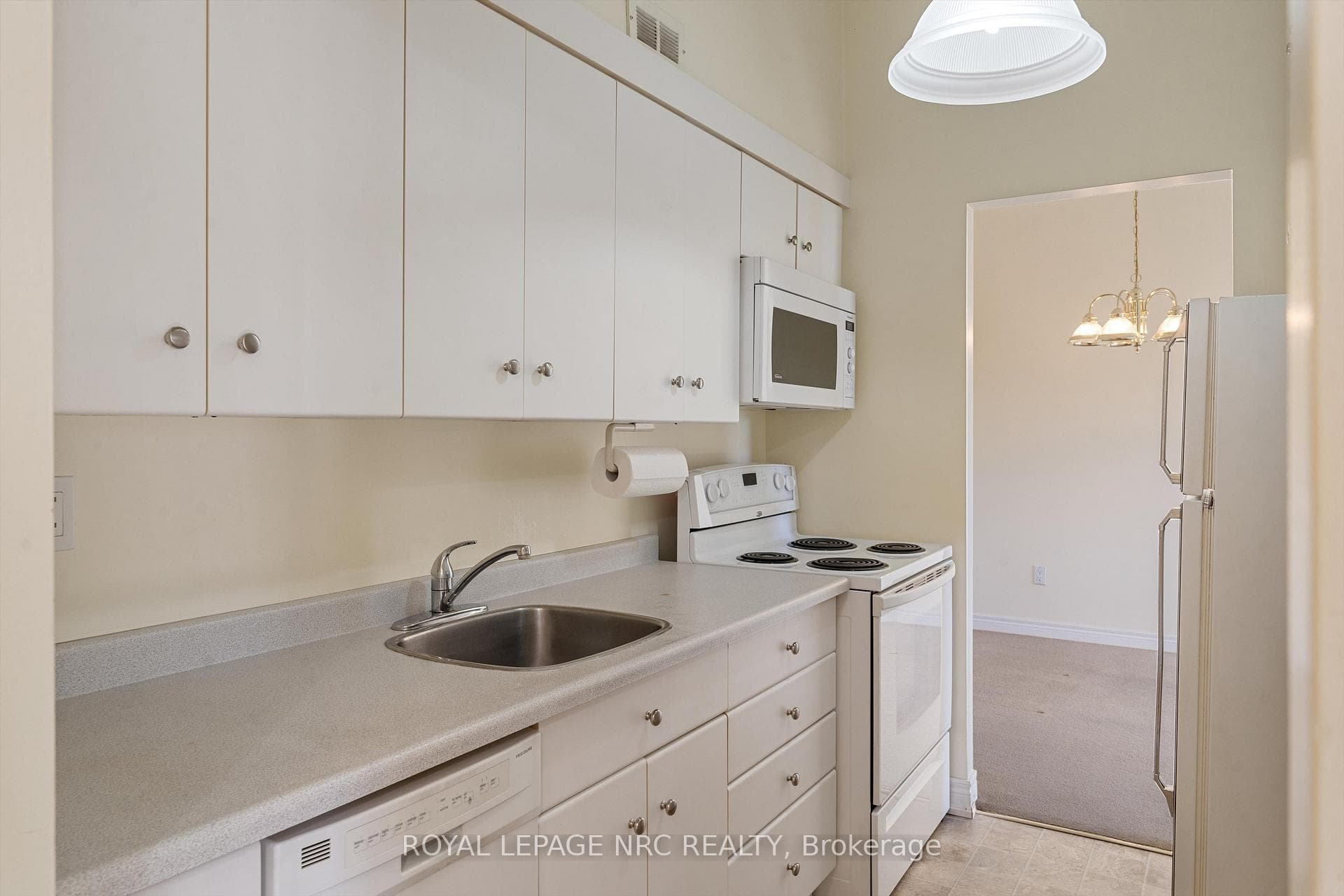 196 Scott Street Unit 513 photo 6