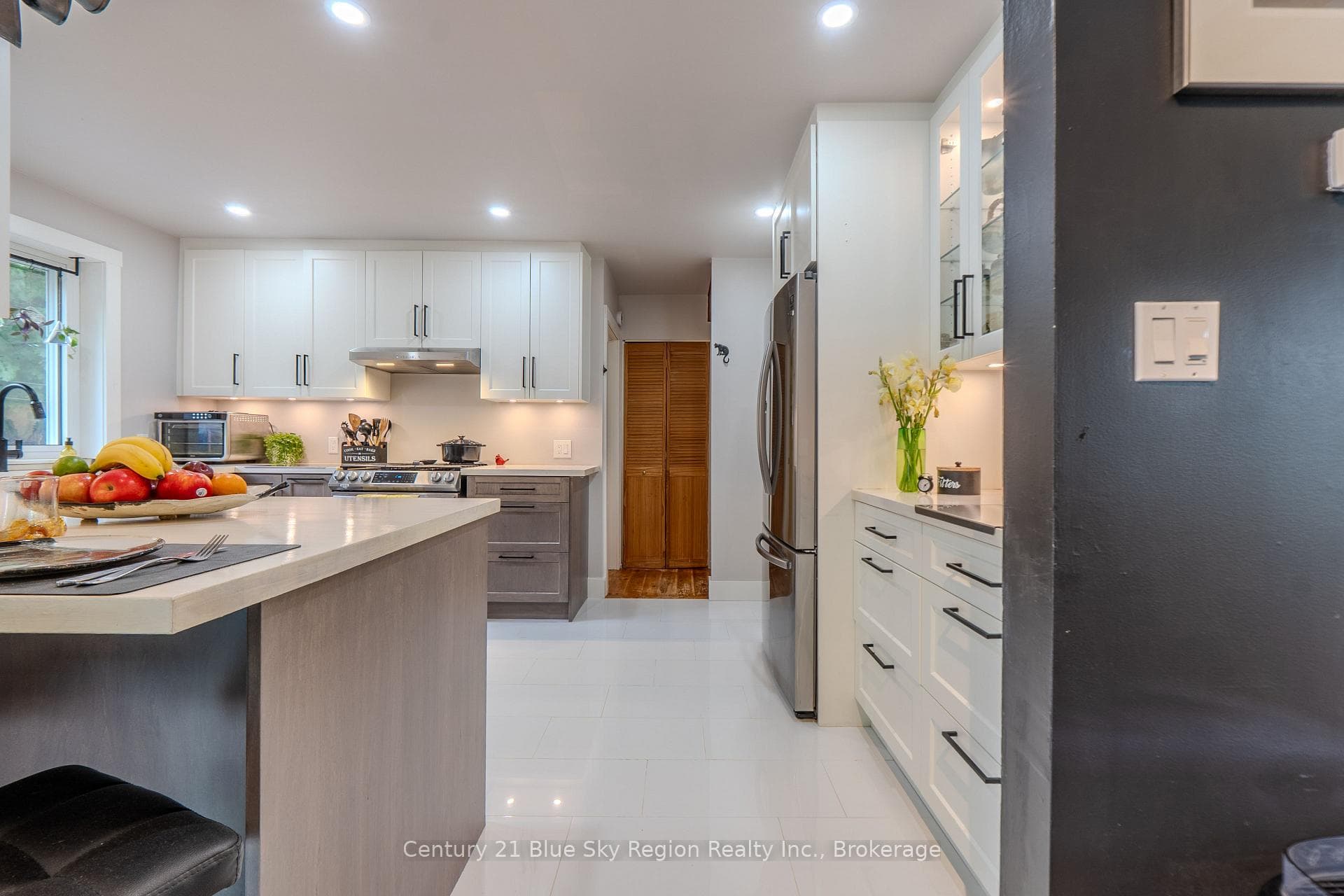 349 Guillemette Road photo 20