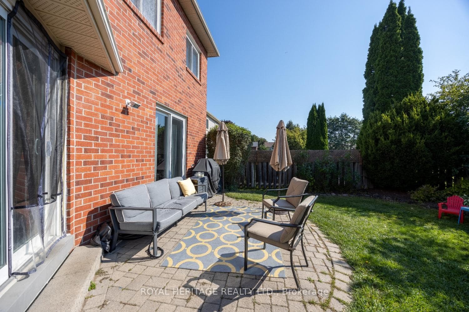 1168 Pebblestone Crescent photo 35