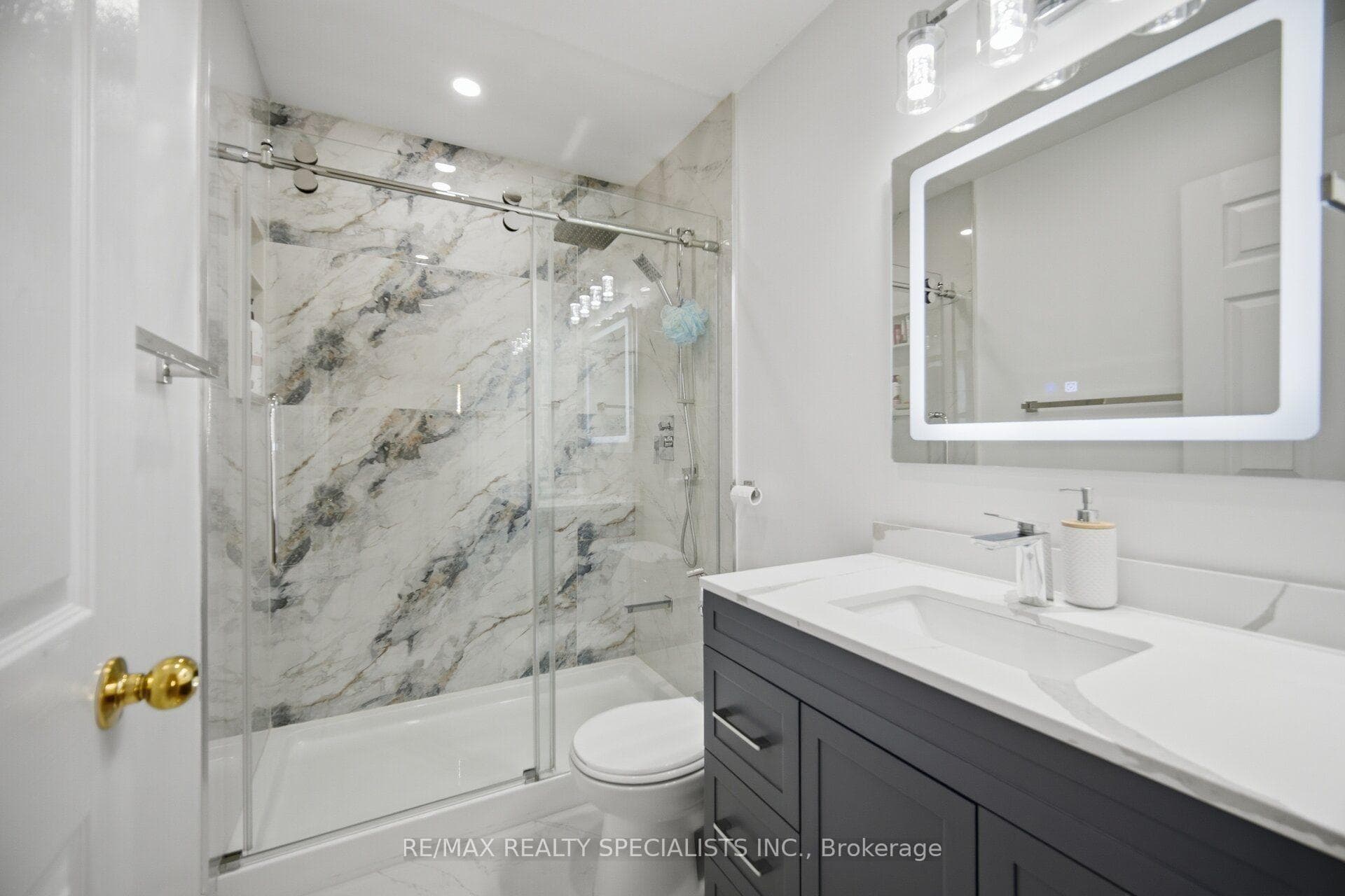 5230 Glen Erin Drive Unit 119 photo 33