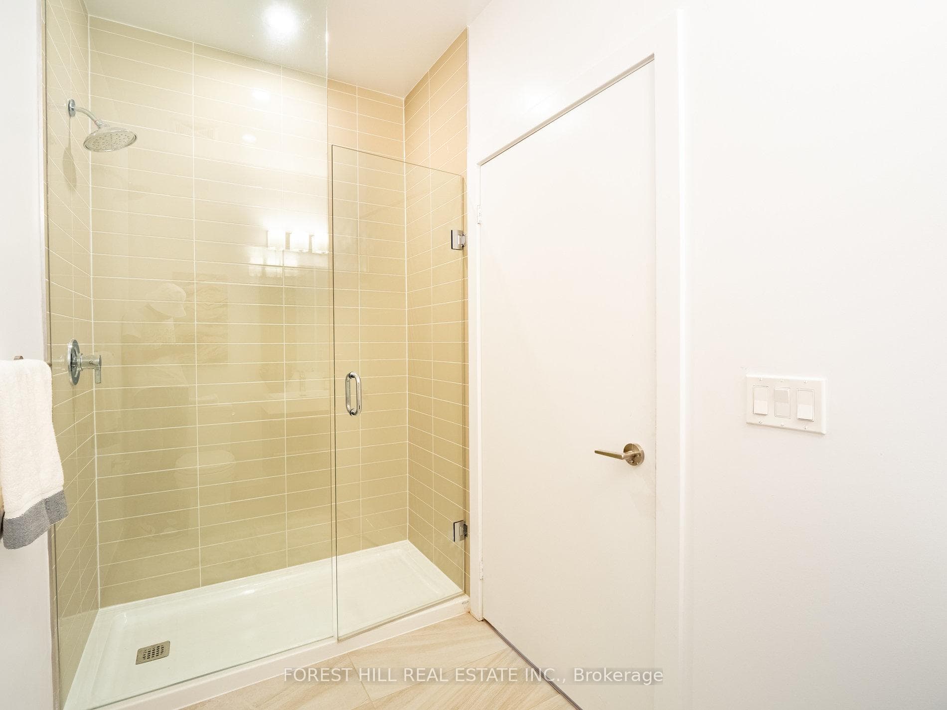 181 Bedford Road Unit 202 photo 11