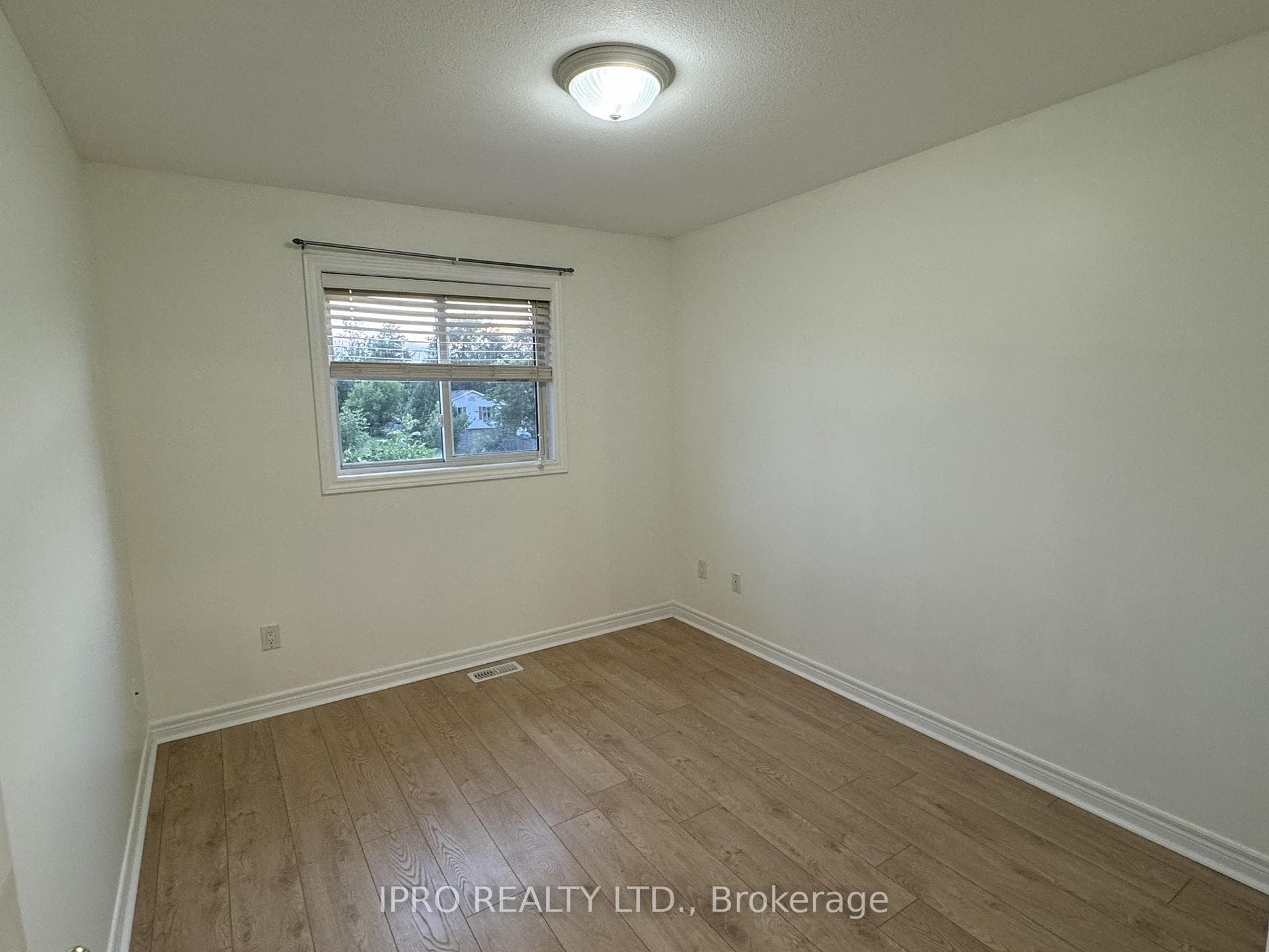 4422 Christopher Court photo 22