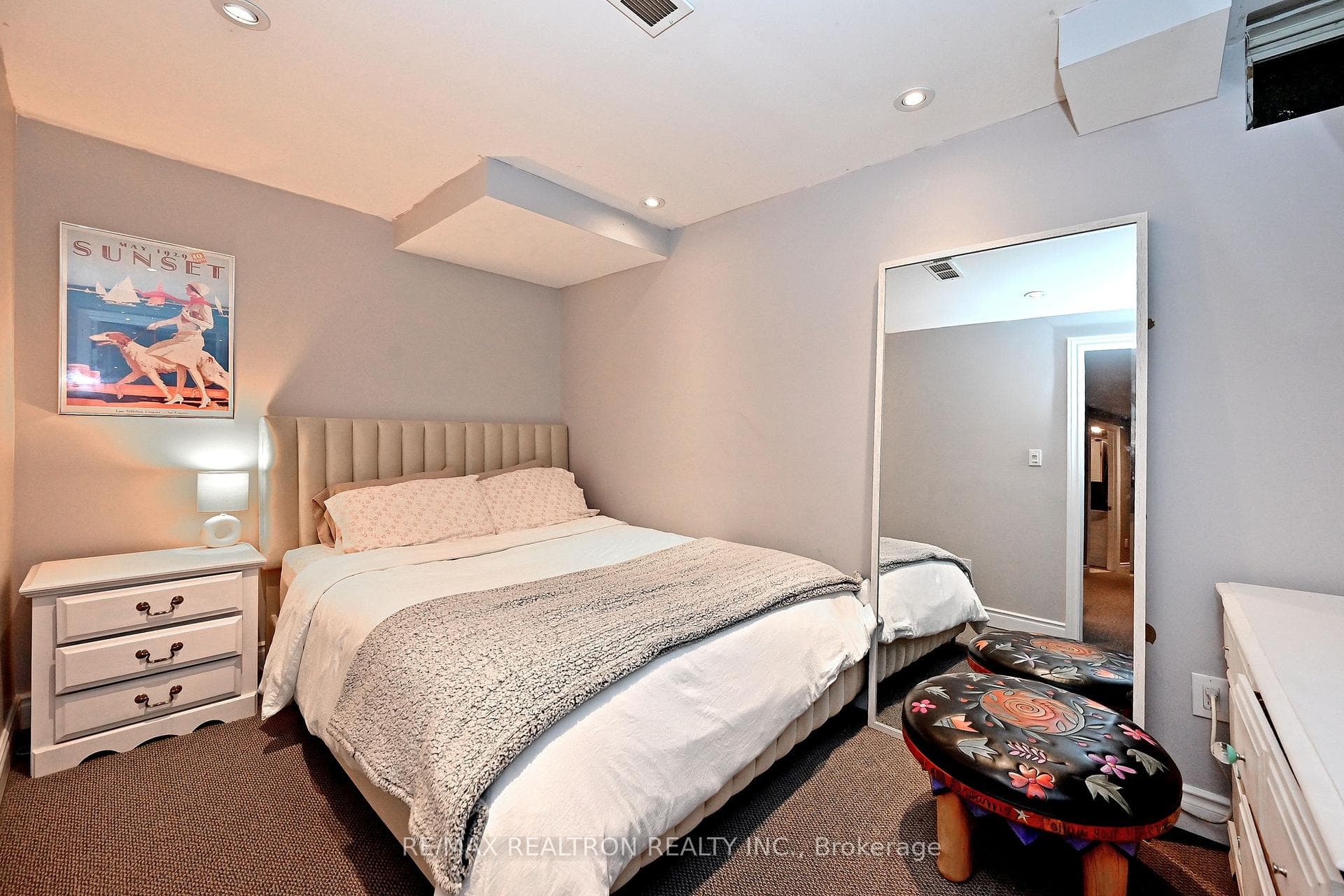 28 Spring Arbour Road photo 39