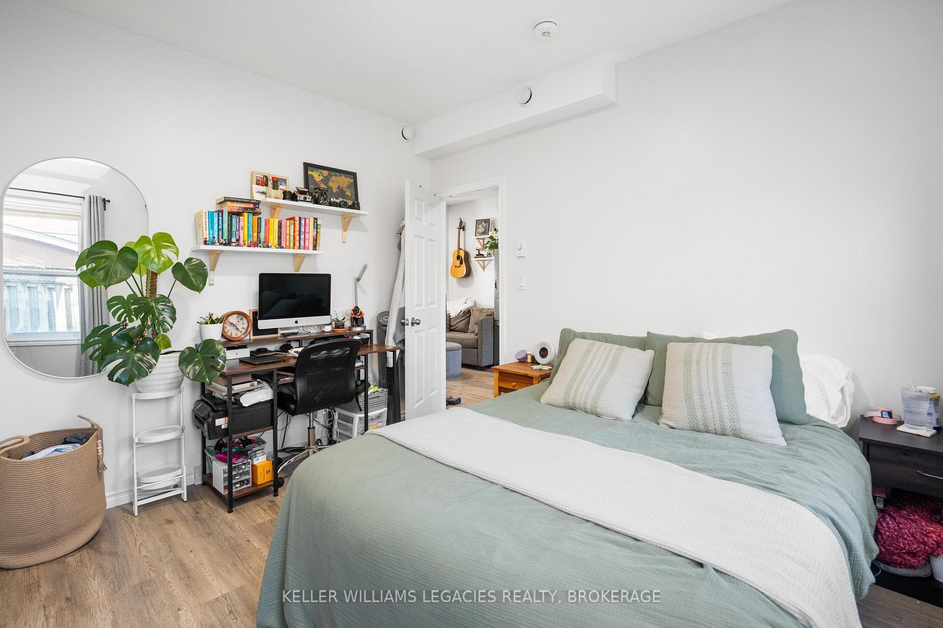 1202 MONTREAL Street photo 40