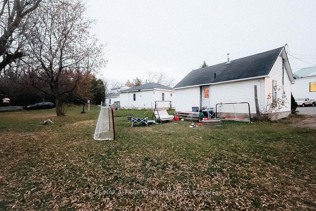 14 Linsley Street photo 19