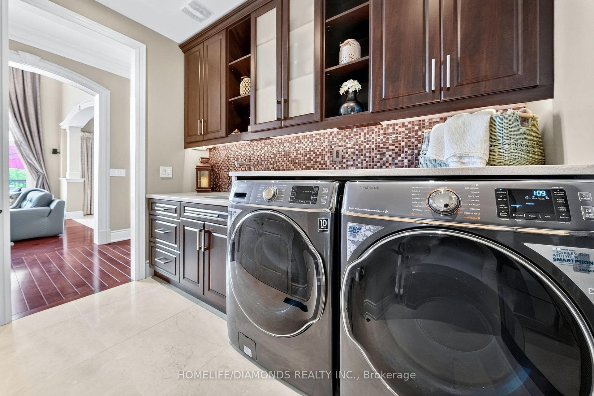 115 LATANIA Boulevard photo 47