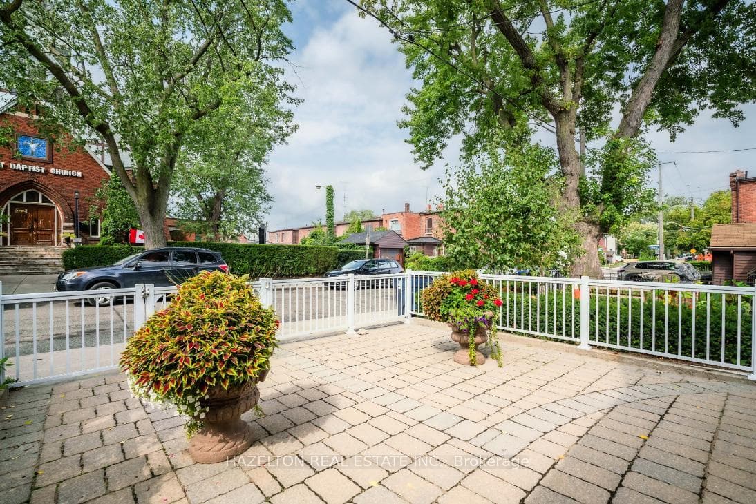 Front Yard