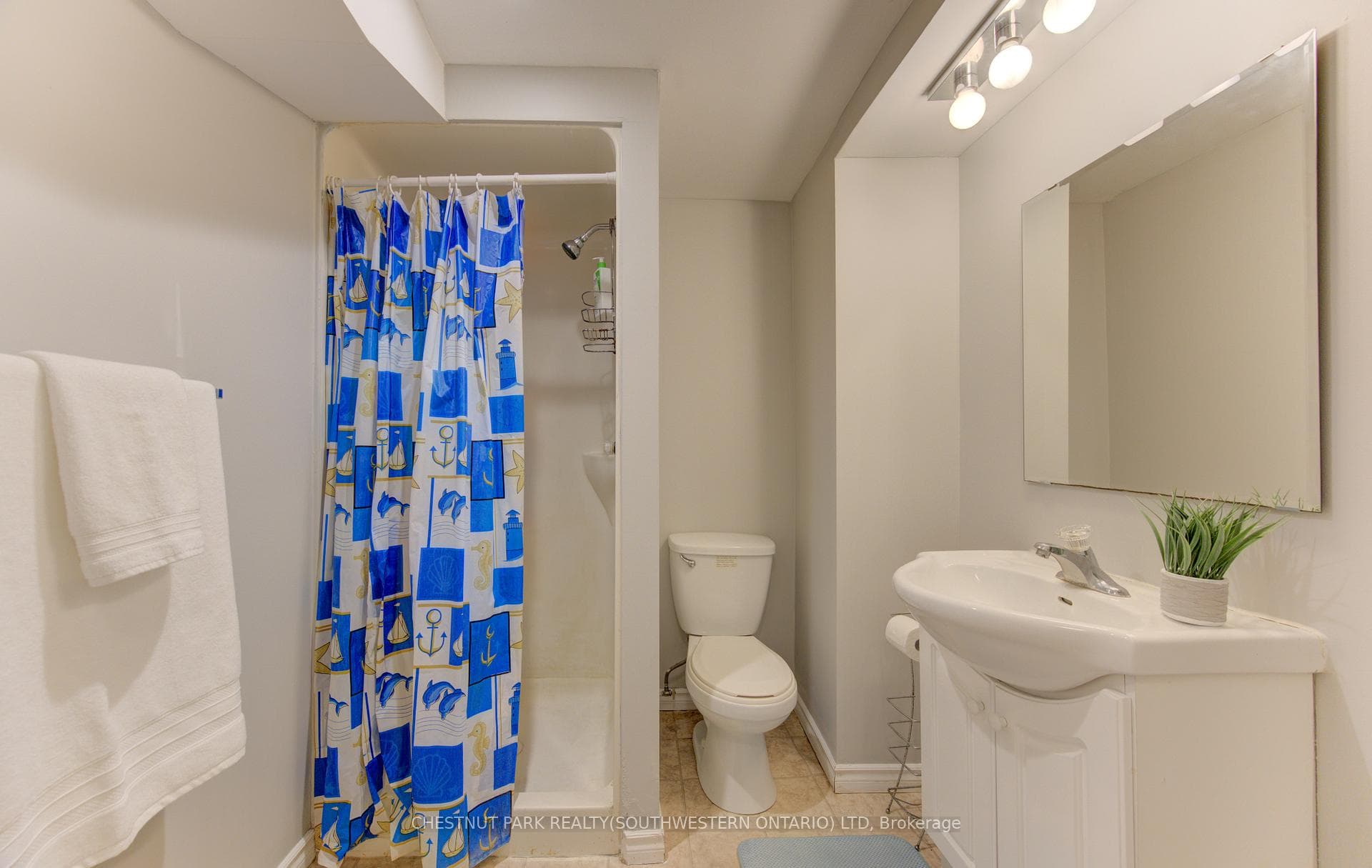 302 Bluevale Street Unit C photo 31