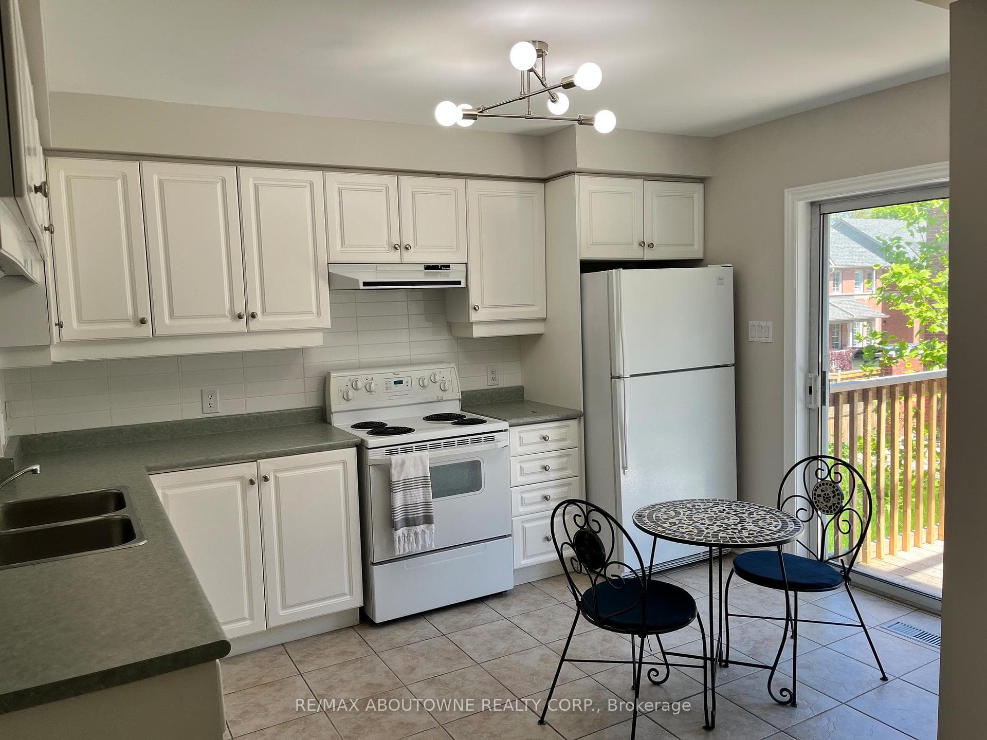 5031 East Mill Road Unit 40 photo 8