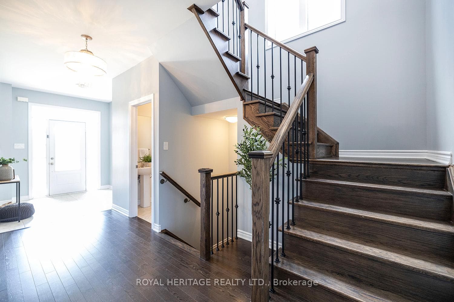 11 Glenhaven Court photo 4