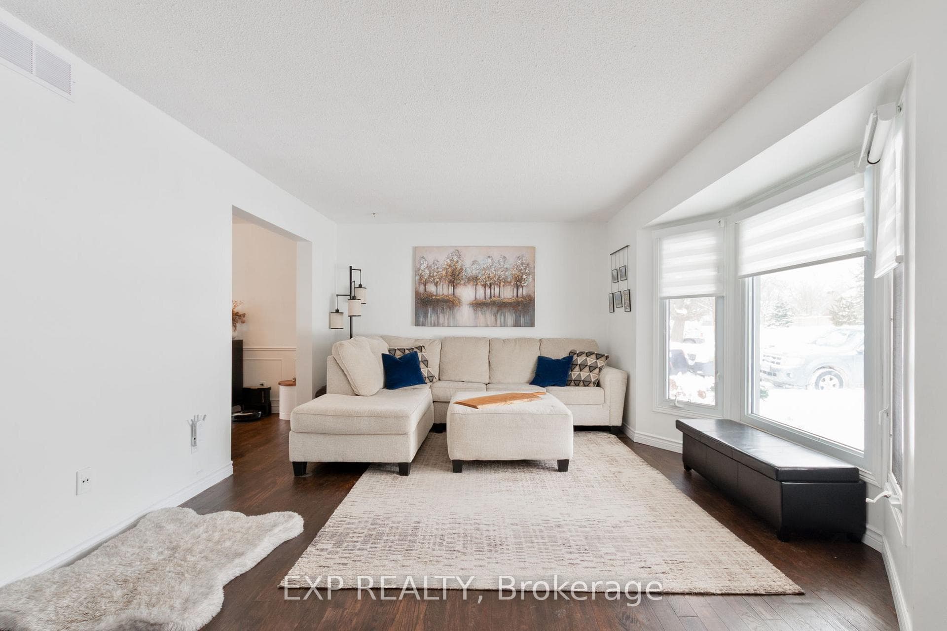 16 Acorn Crescent photo 8