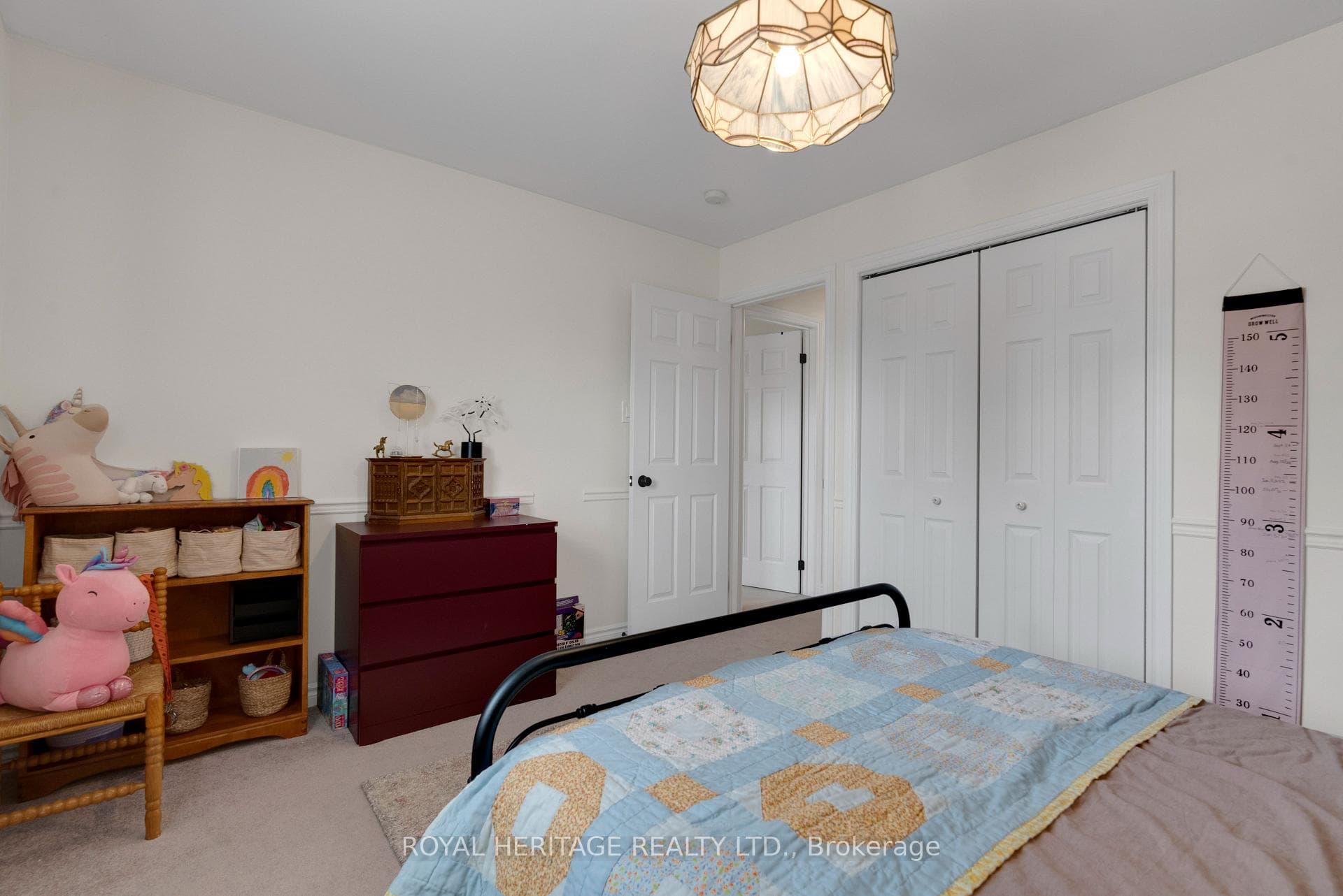 14 Chalmers Court photo 27