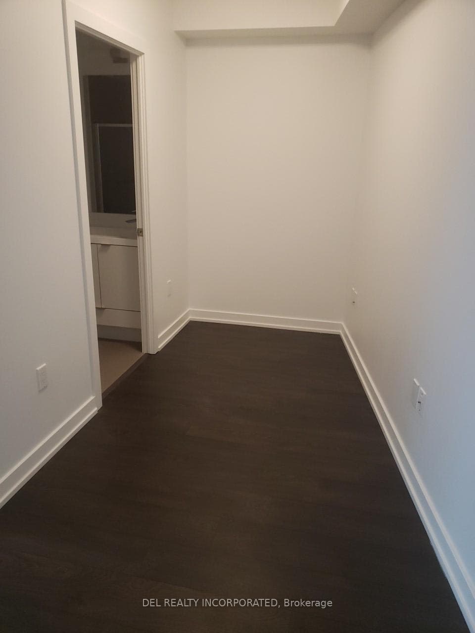 10 York Street Unit 2407 photo 6