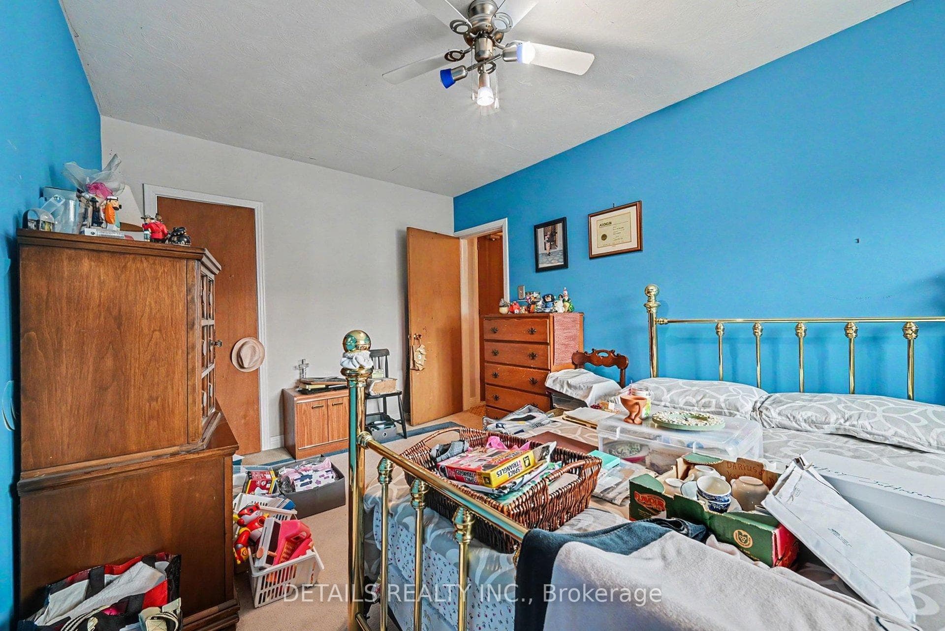 294 Donald Street photo 23