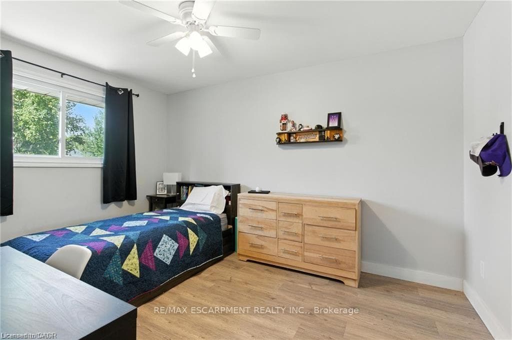 19 Wallace Place photo 22