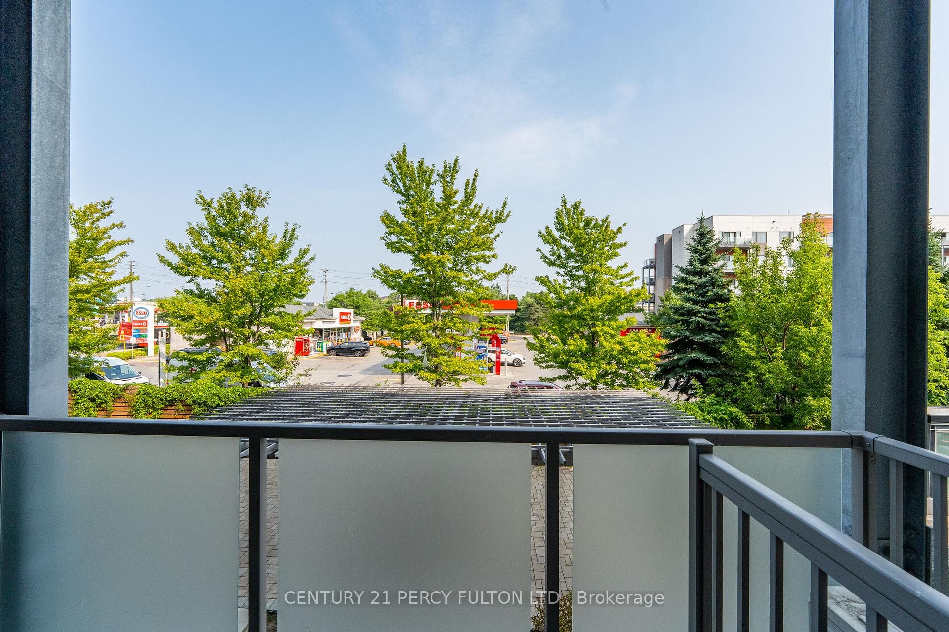 20 Orchid Place Drive Unit 202 photo 26