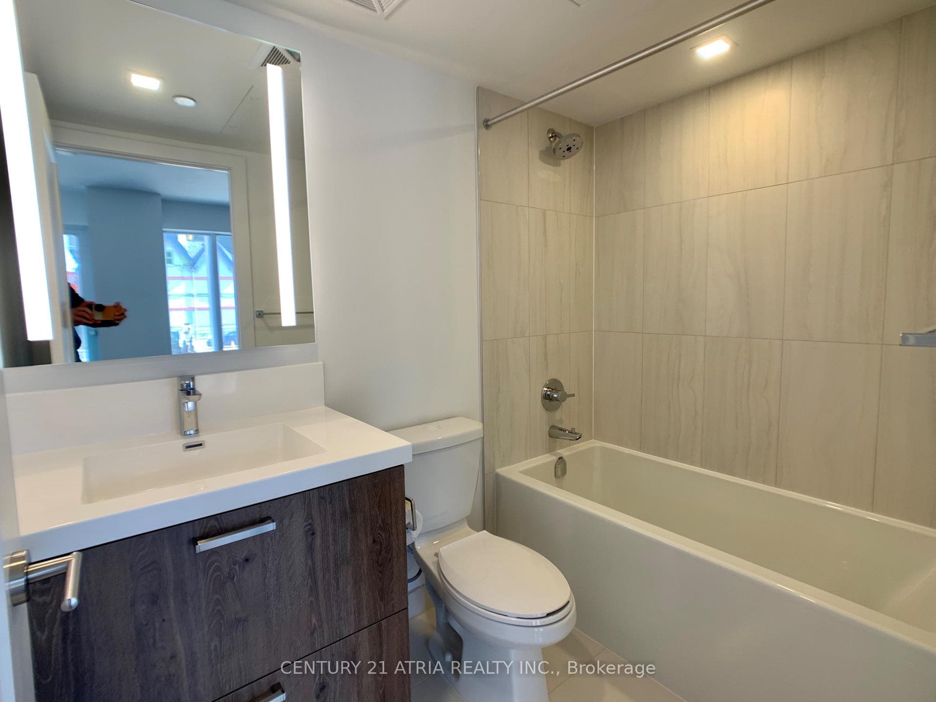50 McCaul Street Unit 205 photo 12