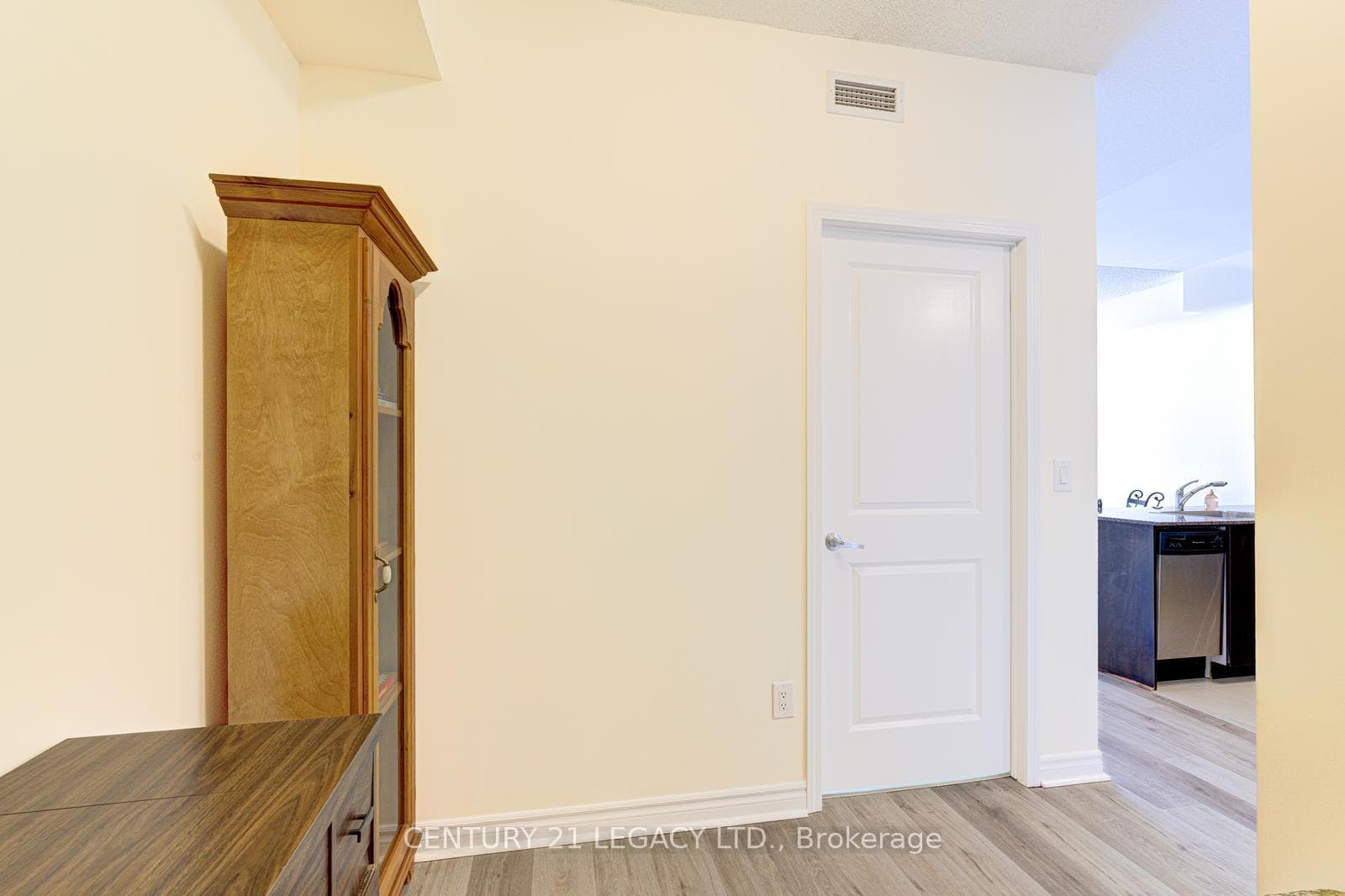 385 Prince Of Wales Drive Unit 2909 photo 9