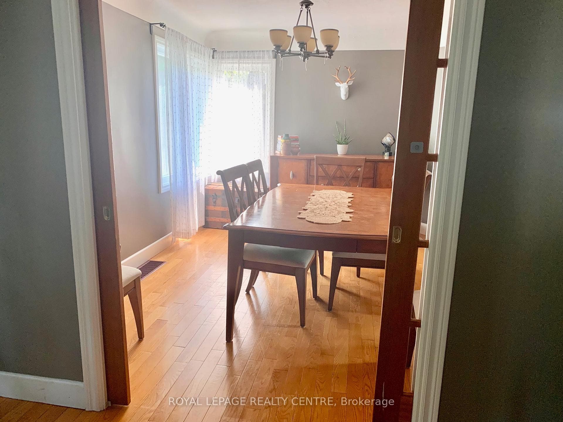 876 West 5th Street photo 9