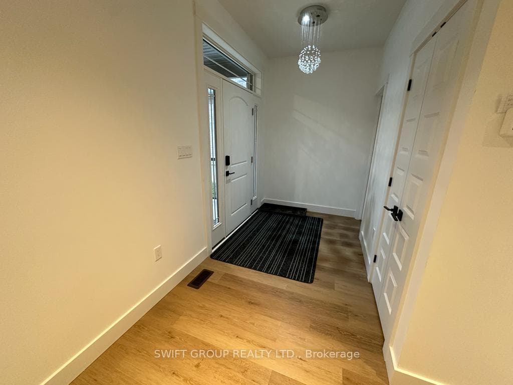 1312 14th Avenue Unit Upper photo 4