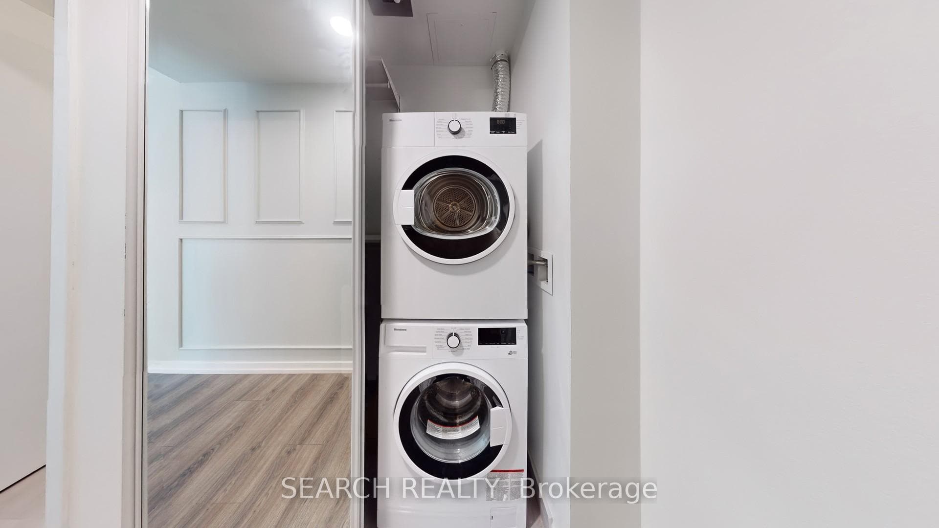 7890 Jane Street Unit 1611 photo 20