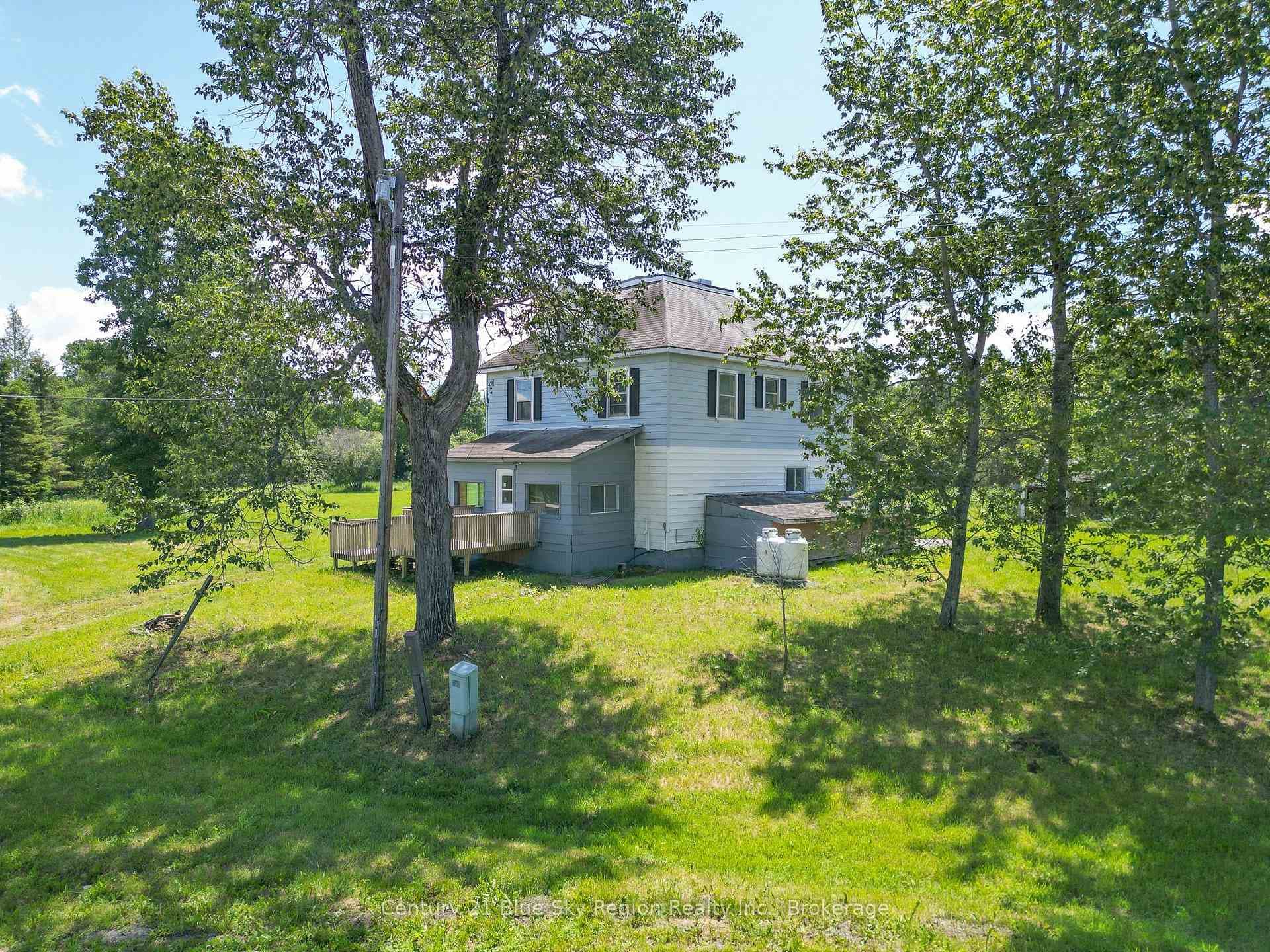 2 Desaulniers Road photo 26