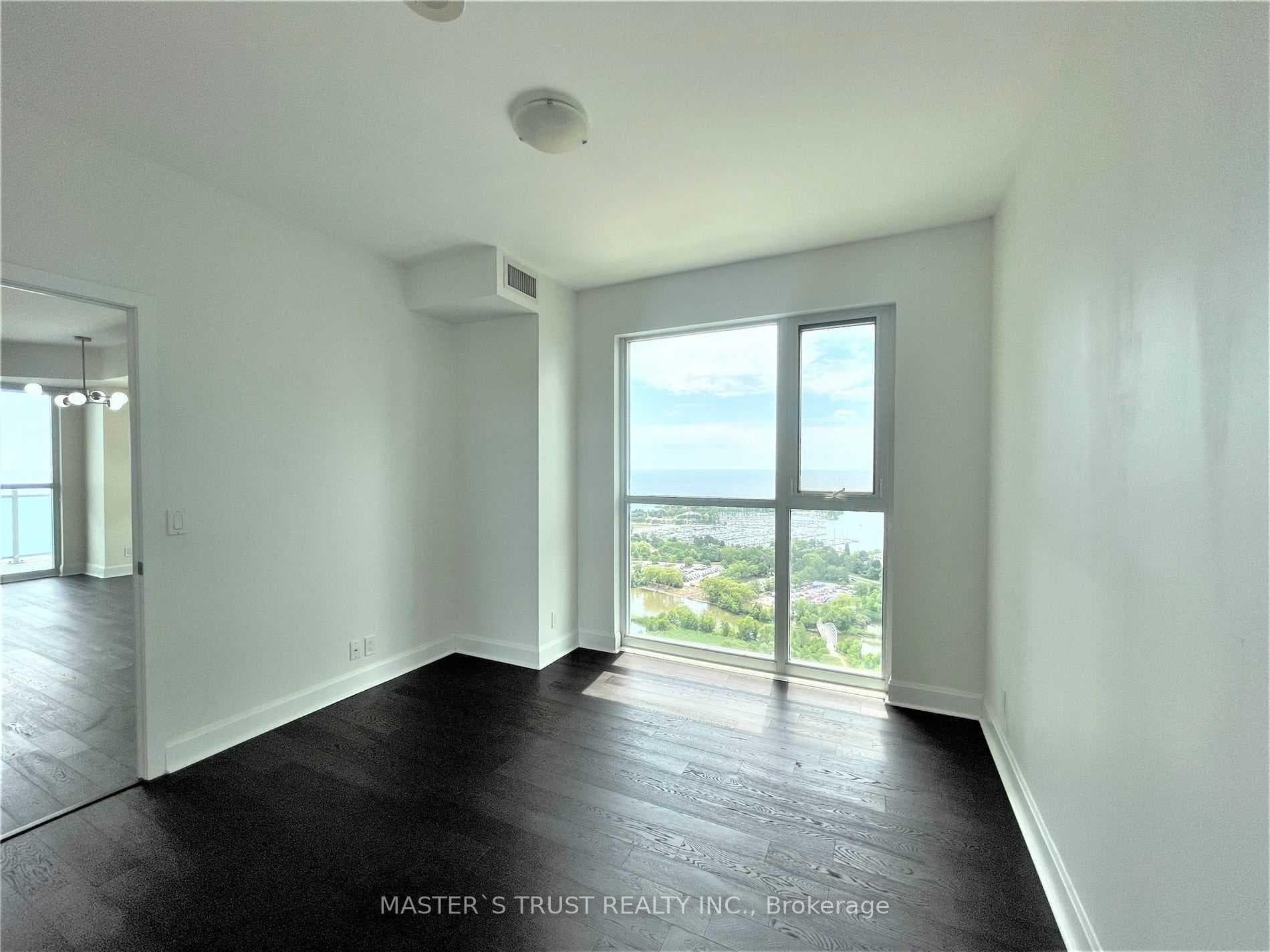 33 Shore Breeze Drive Unit 2910 photo 16