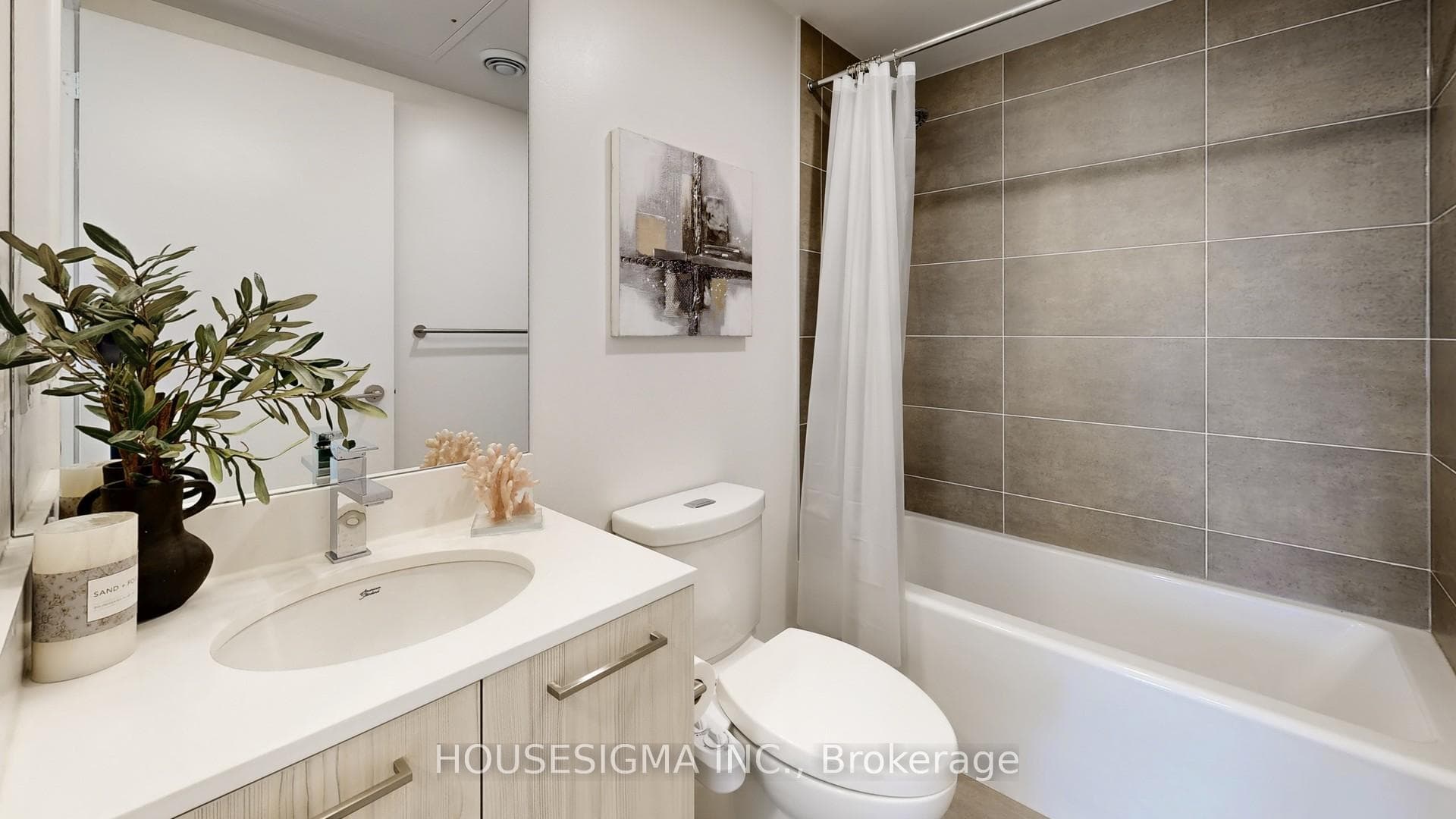 65 Mutual Street Unit 1404 photo 19