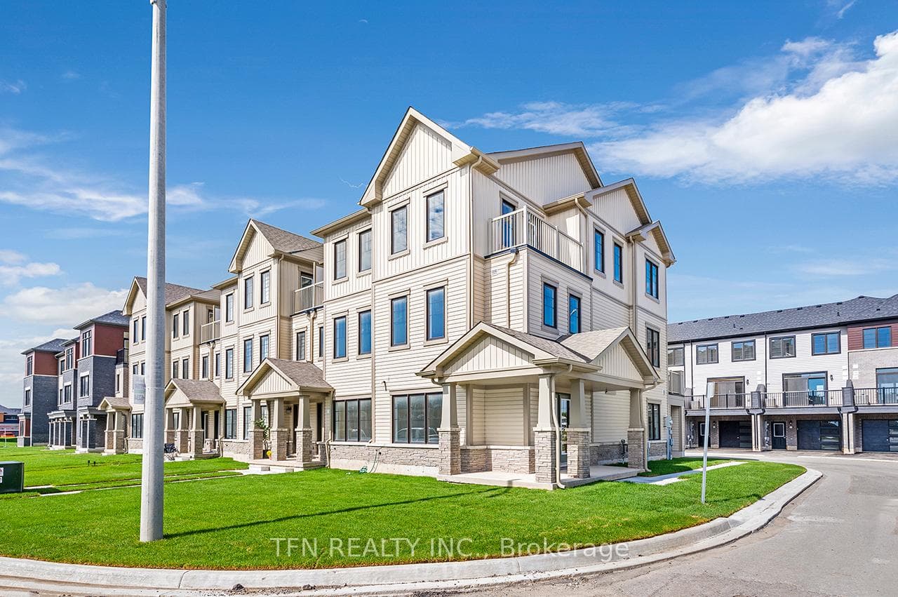 210 Melody Lane photo 1