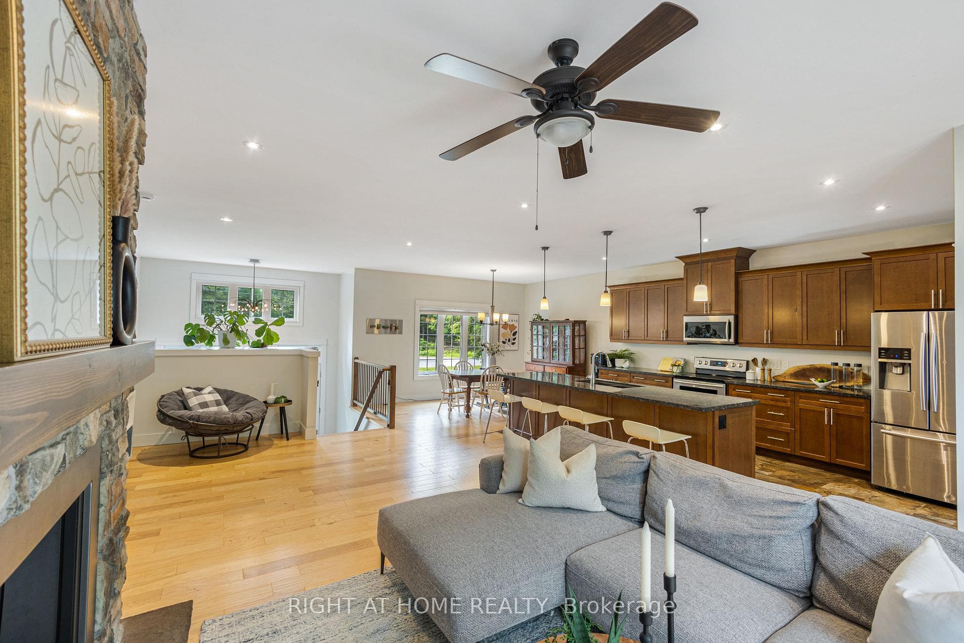 590 Golf Course Road photo 19
