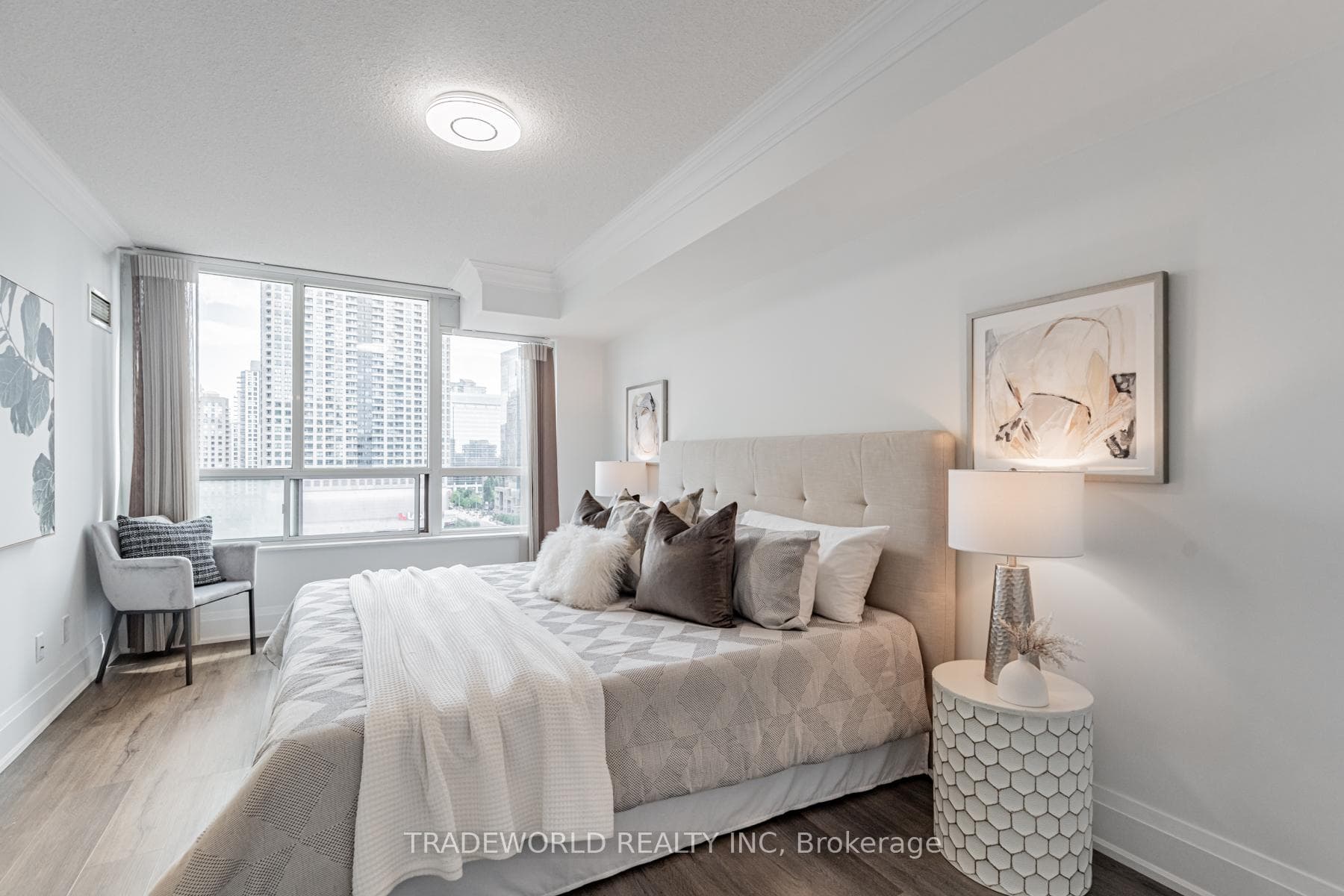 18 Parkview Avenue Unit 1506 photo 24