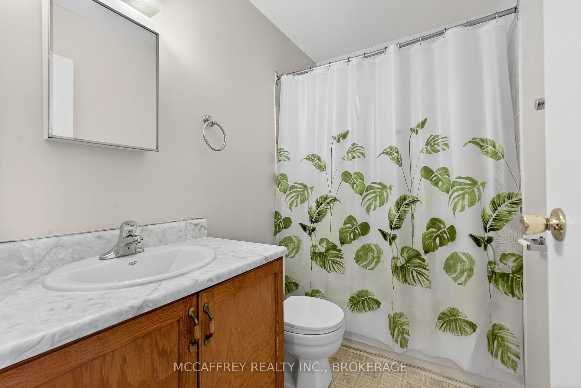 209 Guthrie Drive photo 23