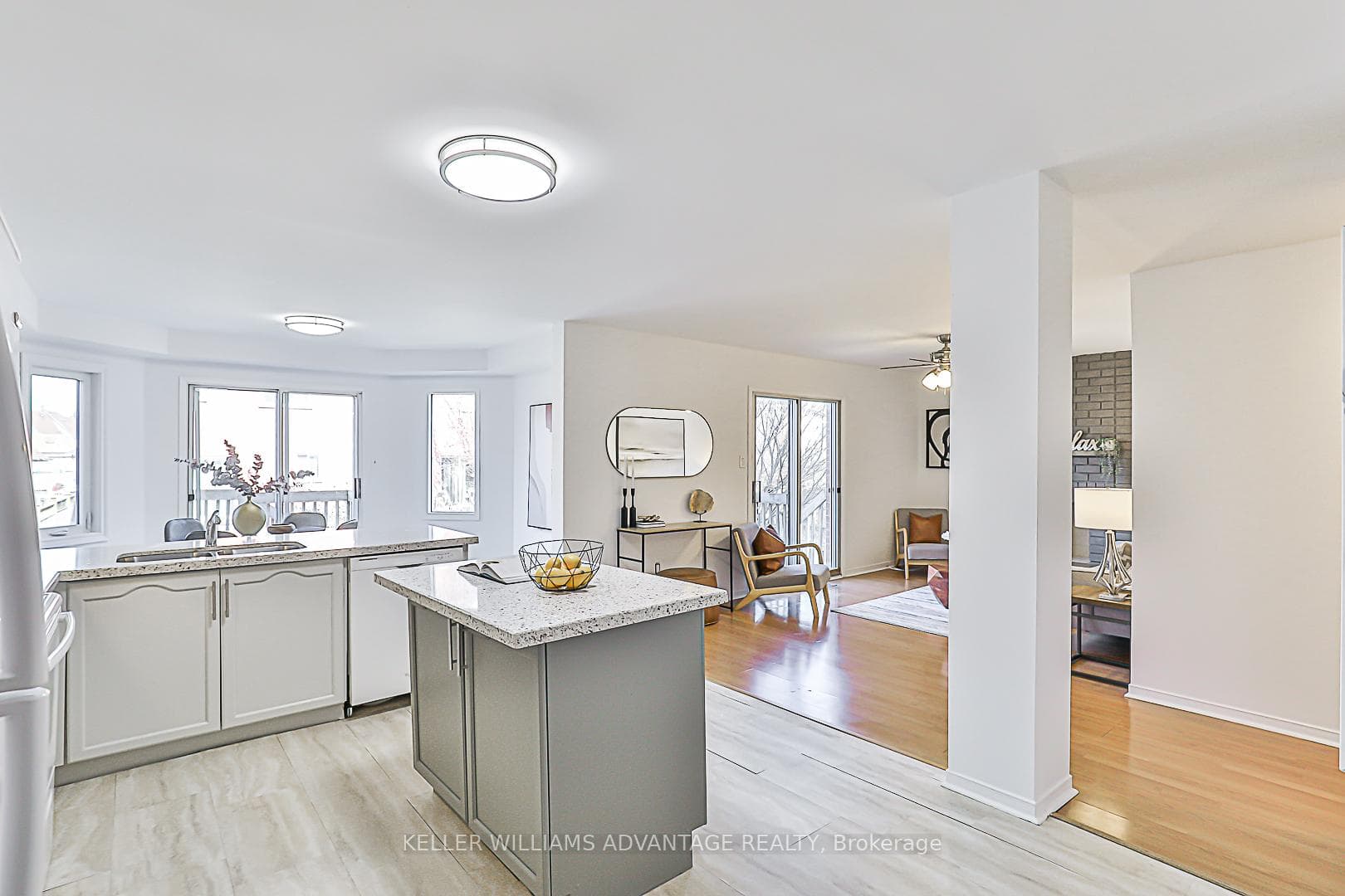 21 Mapson Crescent photo 21