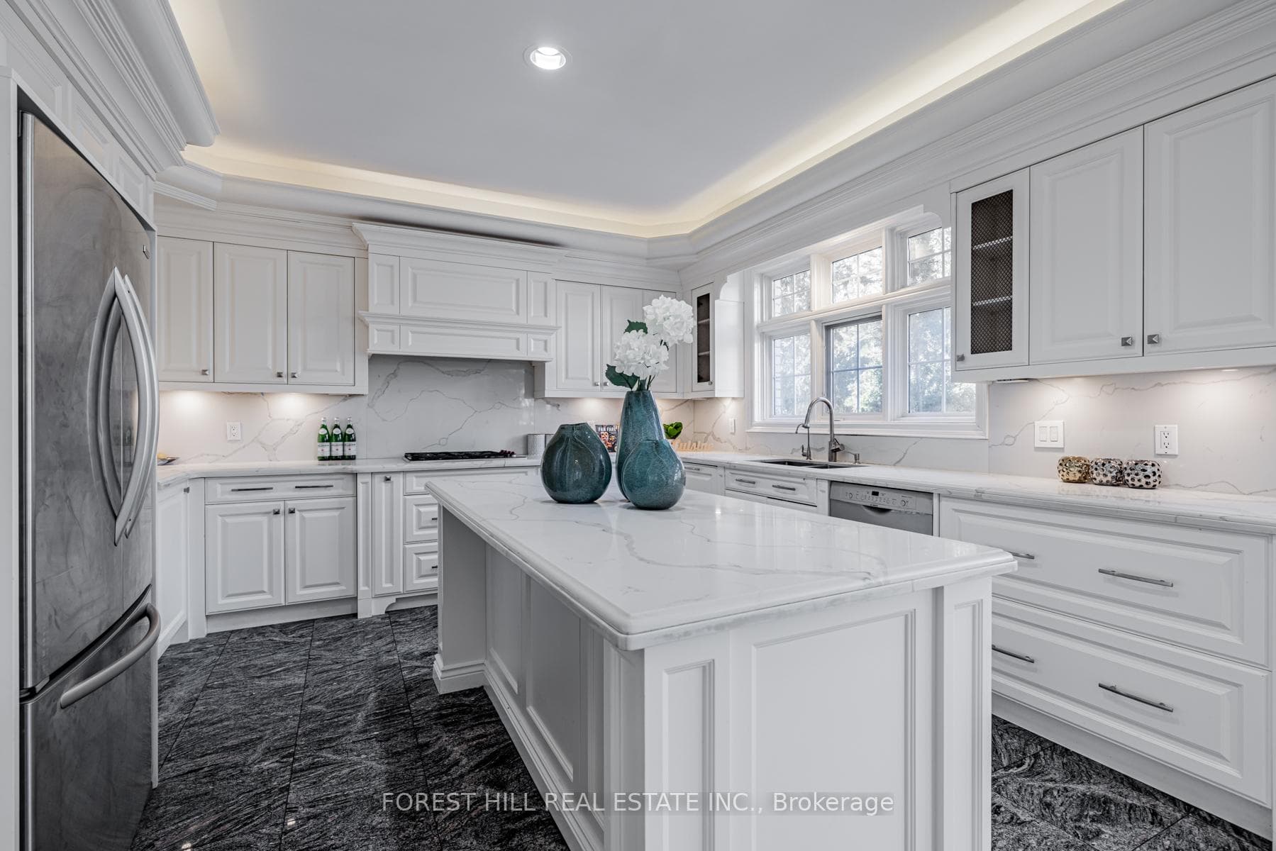 128 Yorkminster Road photo 20