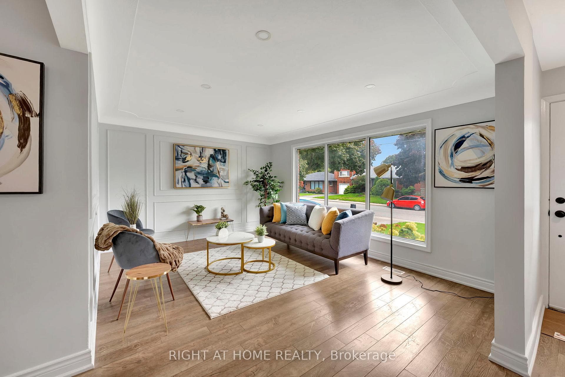 82 Warren Avenue photo 6