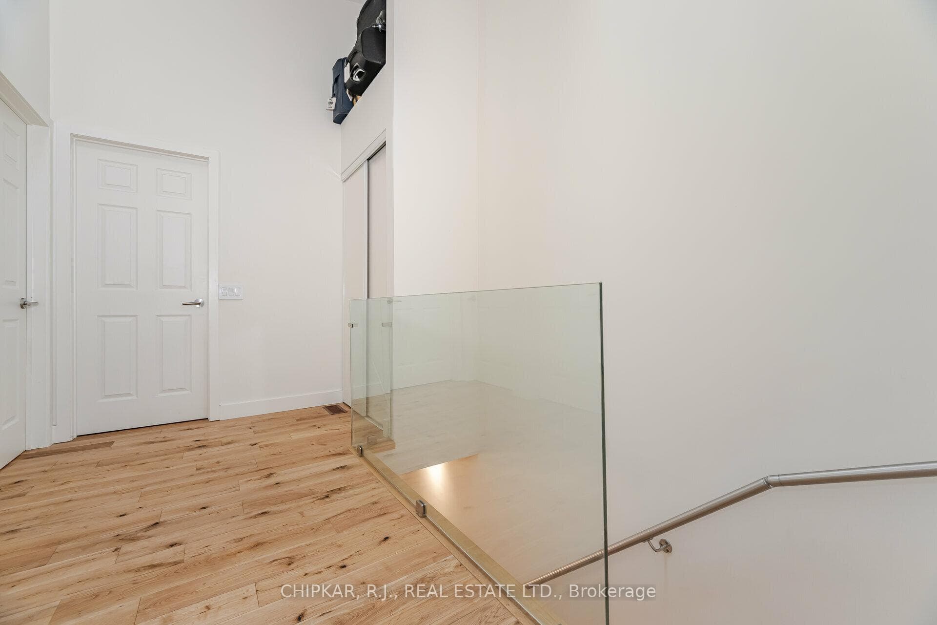 900 Steeles Avenue Unit 407 photo 14