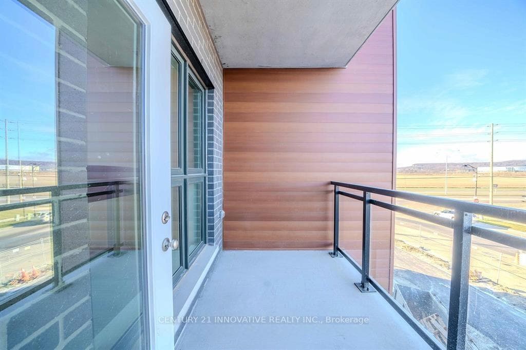 490 Gordon Krantz Avenue Unit 201 photo 26