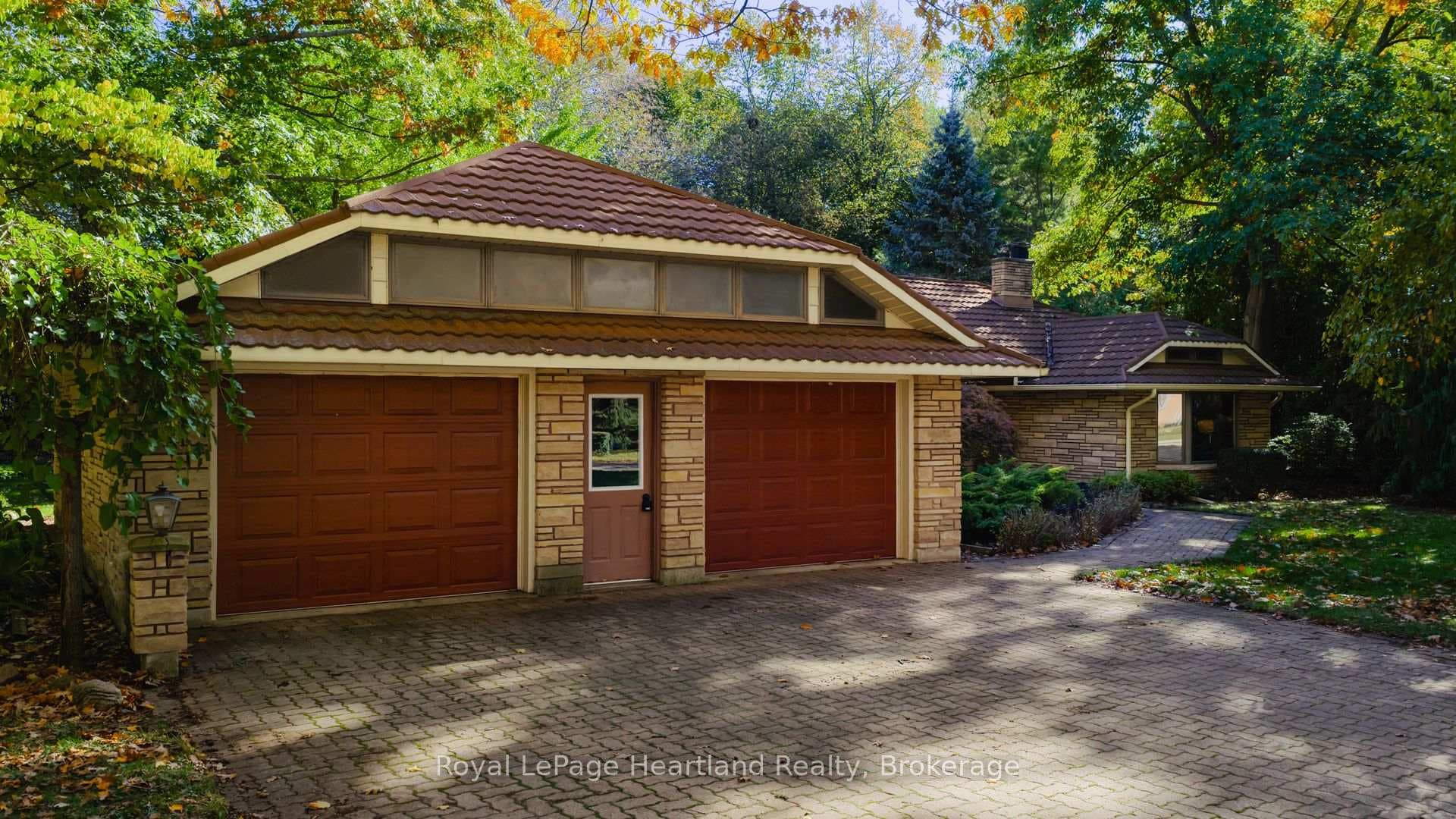 81364 Champlain Boulevard photo 2