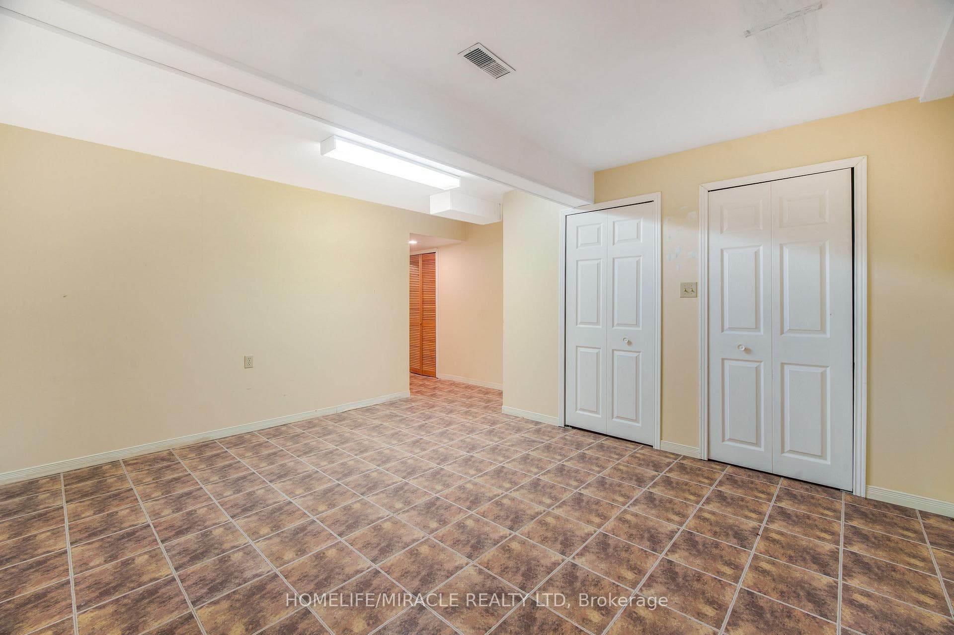 23 Millpond Place photo 41